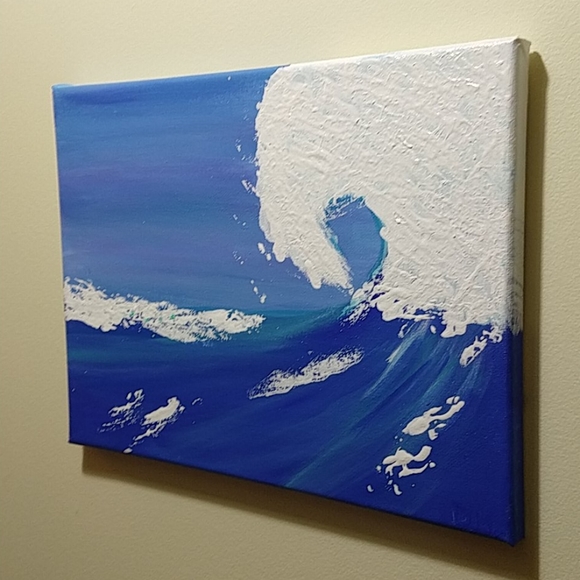 Painting of a Wave - Picture 2 of 4